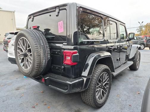 2022 Jeep Wrangler Unlimited 4xe Sahara