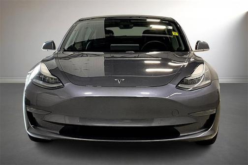 2019 Tesla Model 3 Performance