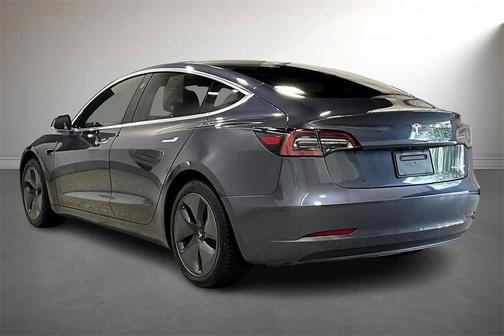 2019 Tesla Model 3 Performance