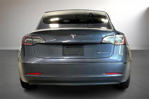 2019 Tesla Model 3 Performance