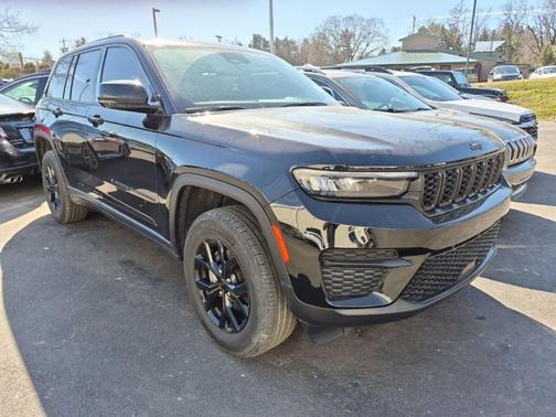 2024 Jeep Grand Cherokee Laredo