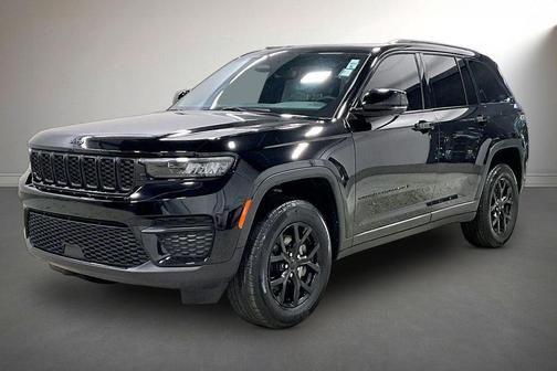 2024 Jeep Grand Cherokee Laredo
