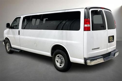 2020 Chevrolet Express 3500 LT