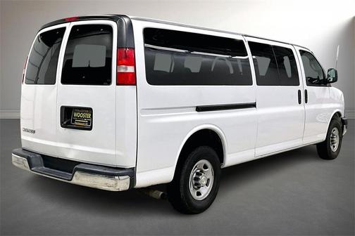 2020 Chevrolet Express 3500 LT