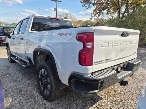 2021 Chevrolet Silverado 2500 Custom