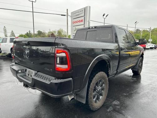 Diamond Black 2022 RAM 2500 Limited
