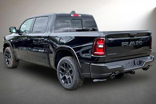 Diamond Black 2026 RAM 1500 Laramie
