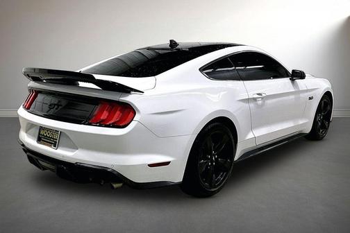 Oxford White 2022 Ford Mustang GT Premium