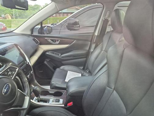 Crystal Black Silica 2021 Subaru Ascent Touring 7-Passenger