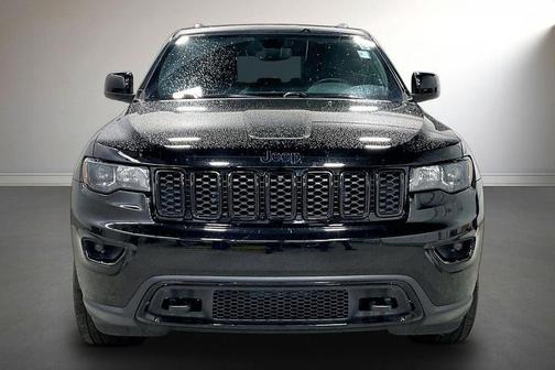 Diamond Black 2018 Jeep Grand Cherokee Upland