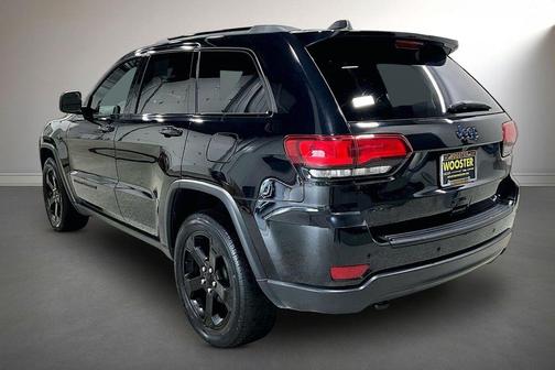 Diamond Black 2018 Jeep Grand Cherokee Upland