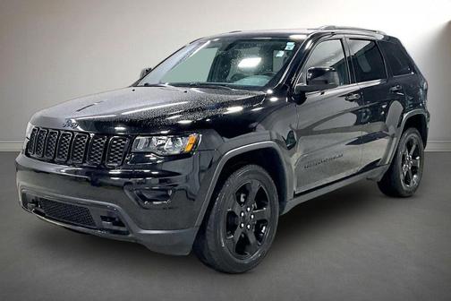 Diamond Black 2018 Jeep Grand Cherokee Upland