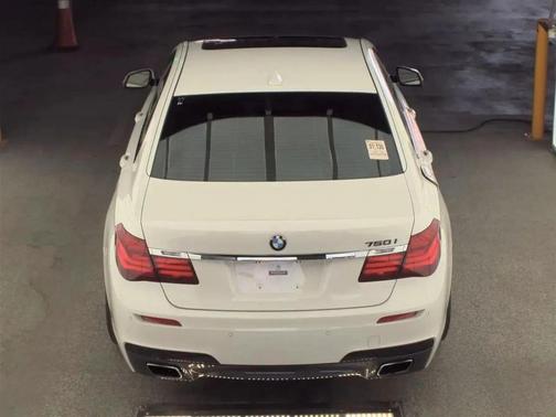 White 2015 BMW 750 I