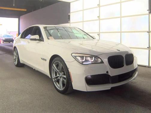 White 2015 BMW 750 I