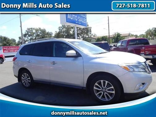 2014 Nissan Pathfinder SV