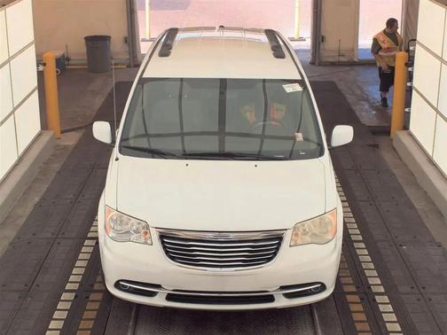 White 2014 Chrysler Town & Country Touring