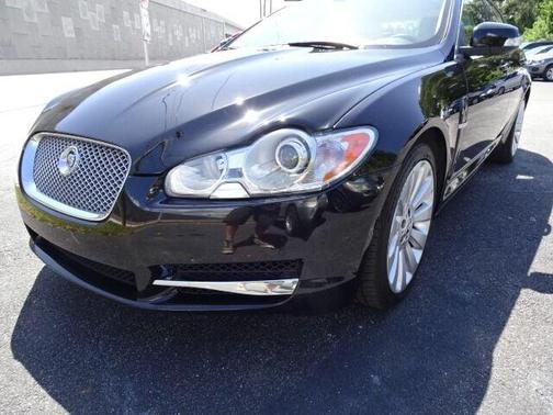 2009 Jaguar XF Premium Luxury