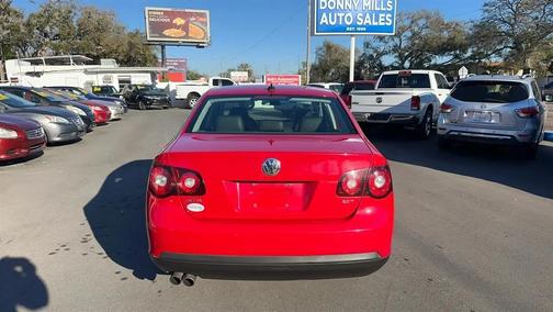 2010 Volkswagen Jetta Wolfsburg Edition