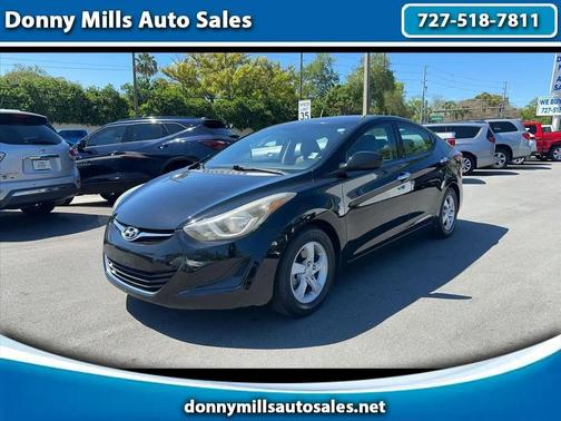 2014 Hyundai ELANTRA SE