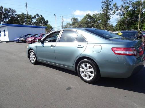 2011 Toyota Camry SE