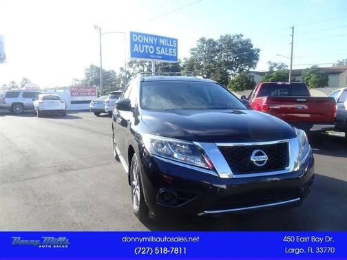2015 Nissan Pathfinder S