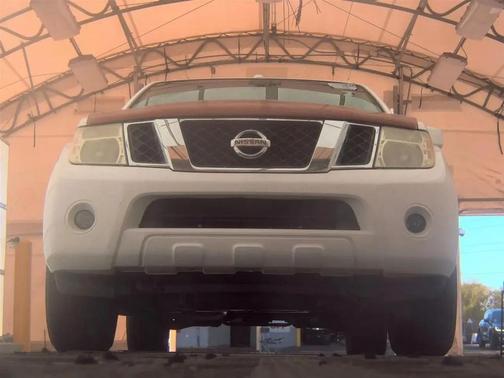 2008 Nissan Pathfinder SE