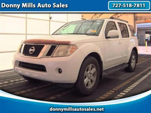 2008 Nissan Pathfinder SE
