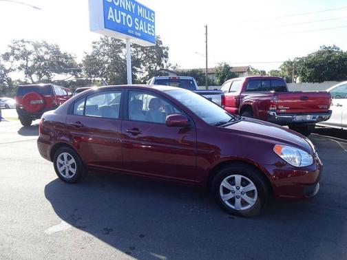 2010 Hyundai Accent SE