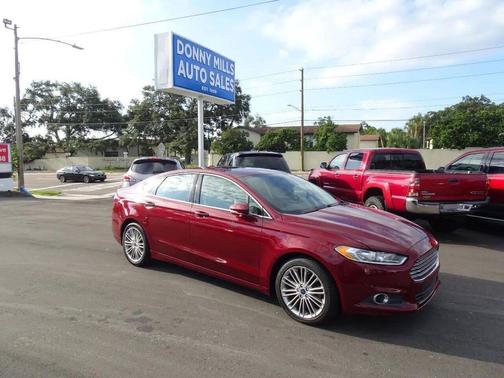 2016 Ford Fusion SE