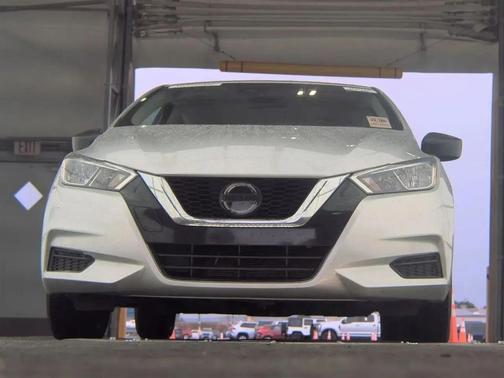 2021 Nissan Versa 1.6 S