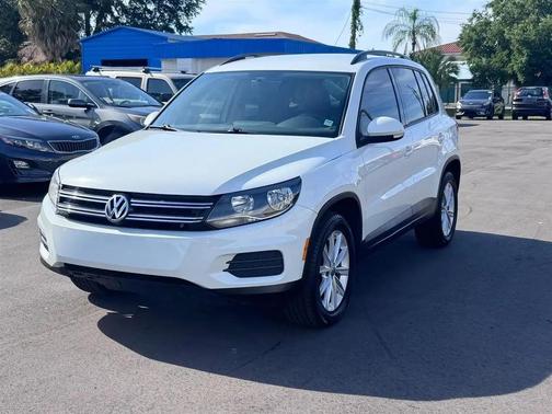 Pure White 2017 Volkswagen Tiguan 2.0T S