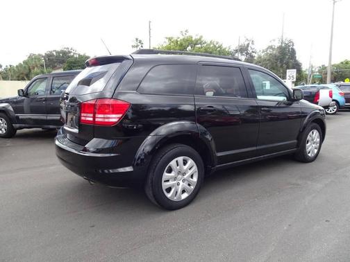 2018 Dodge Journey SE