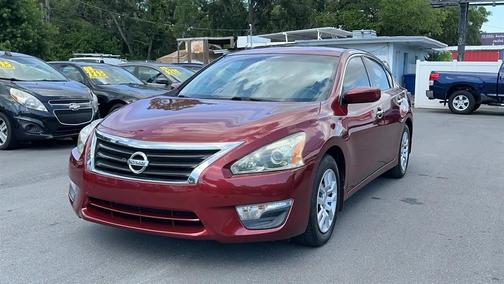 Cayenne Red 2015 Nissan Altima 2.5 S