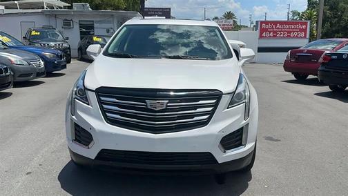 Crystal White Tricoat 2017 Cadillac XT5 Luxury