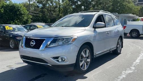 Brilliant Silver 2015 Nissan Pathfinder Platinum