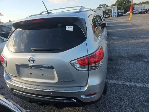 Brilliant Silver 2015 Nissan Pathfinder Platinum