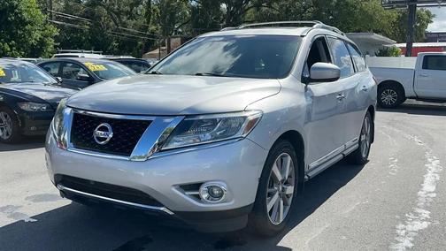 Brilliant Silver 2015 Nissan Pathfinder Platinum