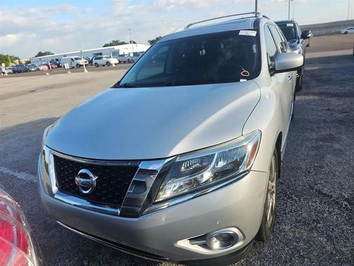 Brilliant Silver 2015 Nissan Pathfinder Platinum