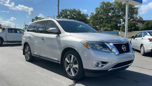 Brilliant Silver 2015 Nissan Pathfinder Platinum
