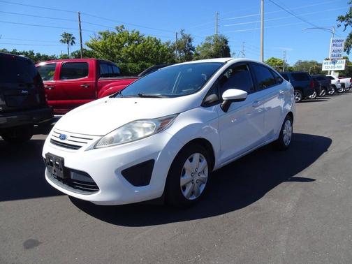 2013 Ford Fiesta S 4dr Sedan