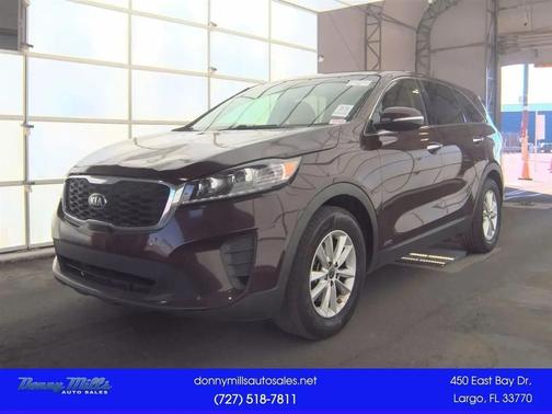 Sangria 2020 Kia Sorento LX