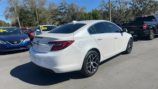 2017 Buick Regal Turbo Sport Touring