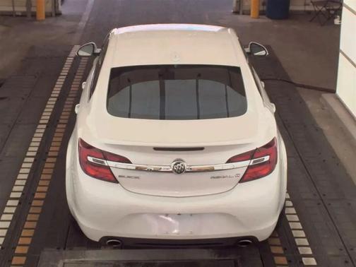 2017 Buick Regal Turbo Sport Touring