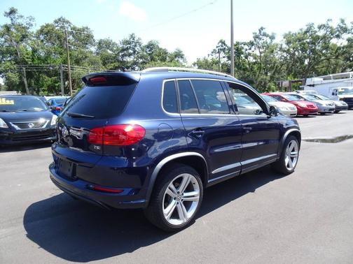 2016 Volkswagen Tiguan R-Line
