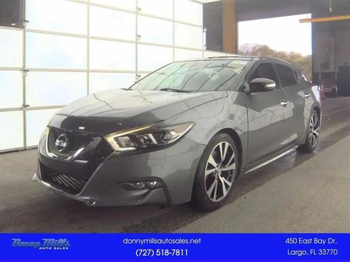 Gun Metallic 2016 Nissan Maxima 3.5 SL