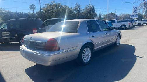 2010 Mercury Grand Marquis LS 4dr Sedan