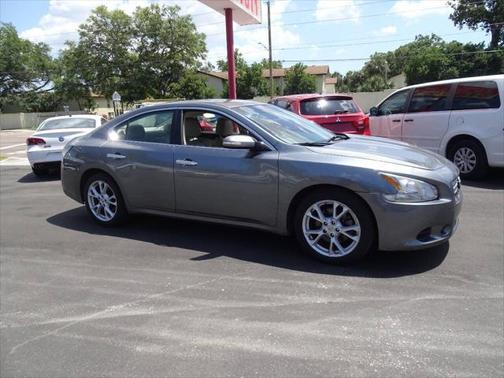 2014 Nissan Maxima SV