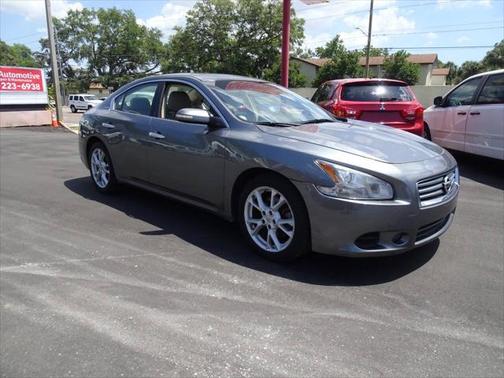 2014 Nissan Maxima SV