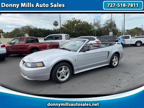 2003 Ford Mustang Deluxe