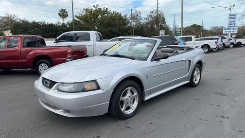2003 Ford Mustang Deluxe
